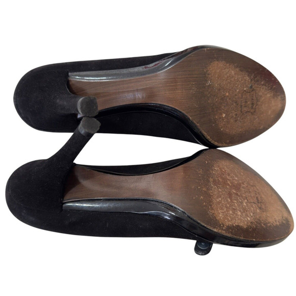 Stuart Weitzman Black Suede Almond Toe Pumps Size 6.5M - Picture 7 of 8